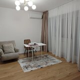 Lujerului metrou, parc Liniei